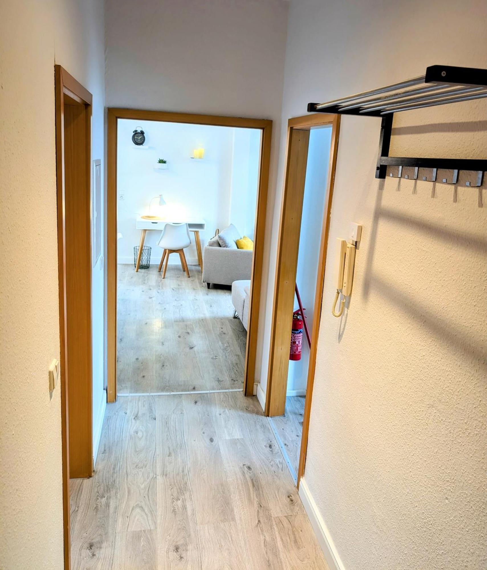 Casa Apartment Modern Vintage Flexibilitaet Pur- Perfektes Apartment Fuer Familien Und Geschaeftsreisende 5 Schlafplaetze, Vollausstattung, Amazon Prime & Parkplatz Inklusive Magdeburg Dış mekan fotoğraf